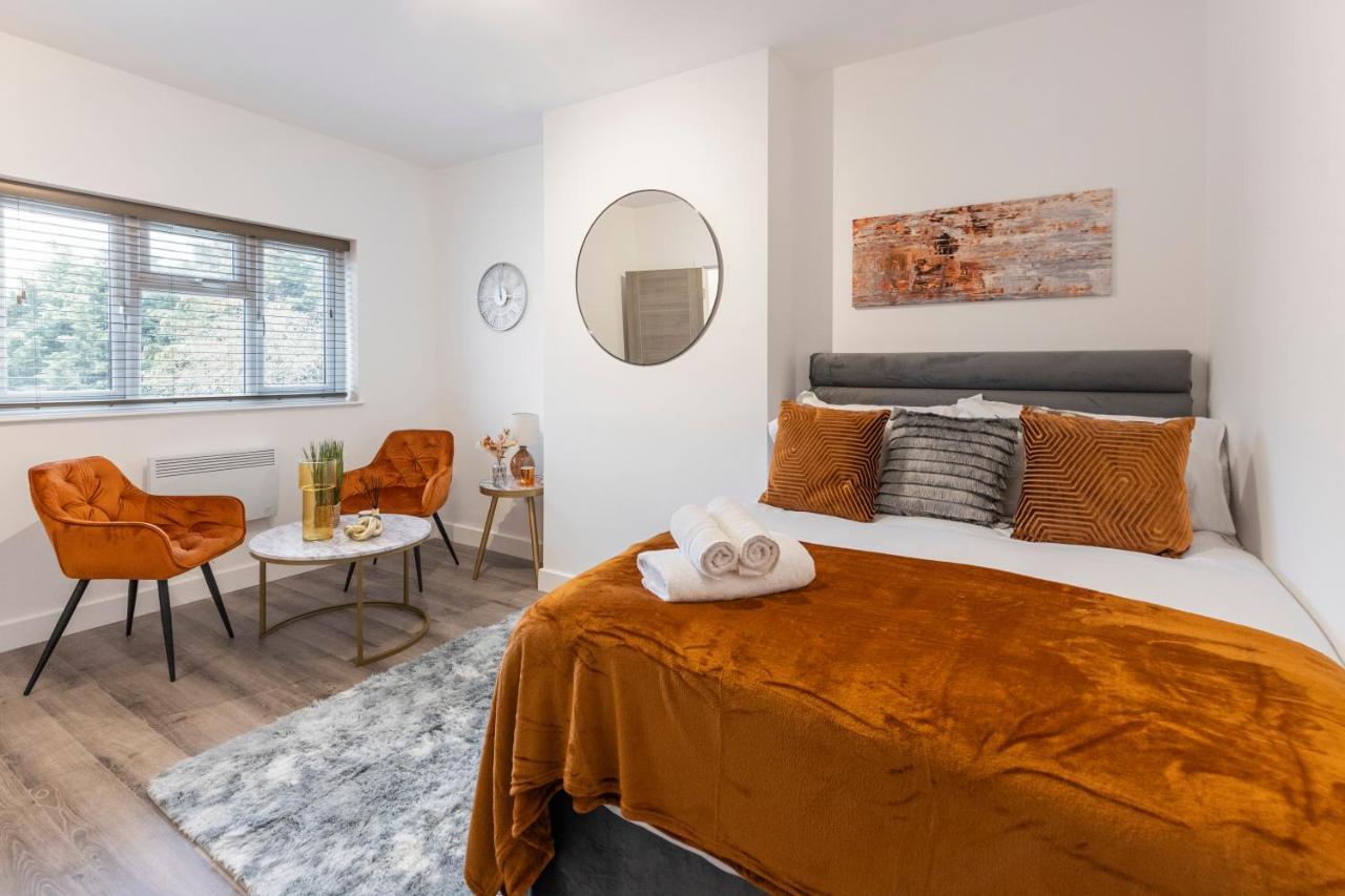 Beautiful-Cosy-King Sized Bed Flat 3 Min Walk To Tube Station Apartment London Exterior photo