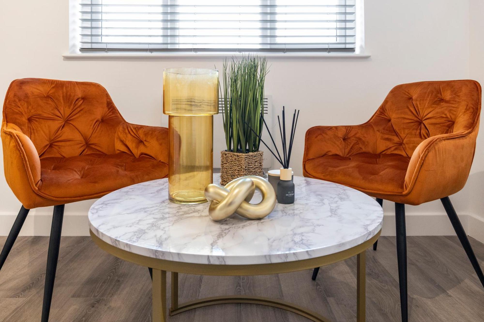 Beautiful-Cosy-King Sized Bed Flat 3 Min Walk To Tube Station Apartment London Exterior photo